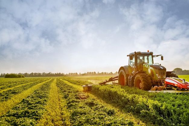 Tractor GPS benefits